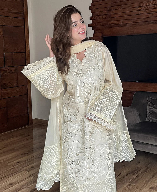 3 pcs Lawn Cotton Embroidered Dress