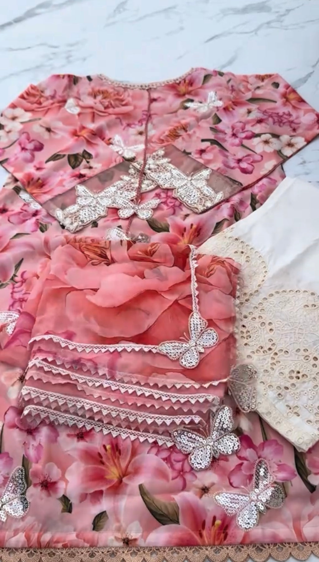 Dhanak Floral Embridered 3 Piece