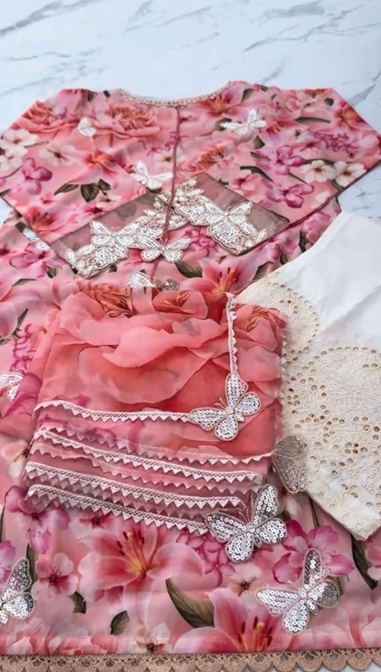 Dhanak Floral Embridered 3 Piece