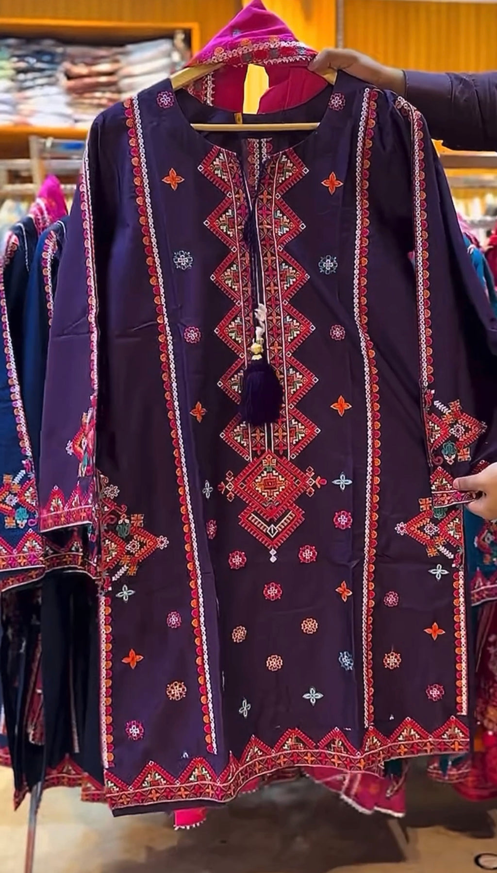 3 Piece - Traditional Lawn Dress
