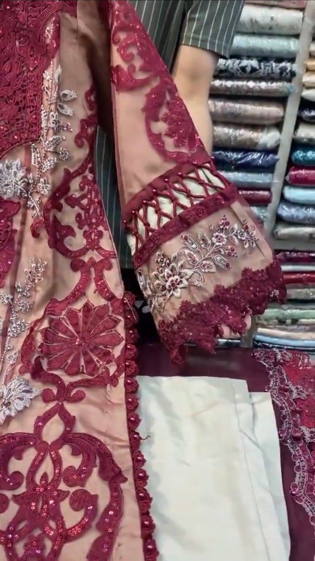 RIWAYAT EID 3 PIECE EMBROIDERED RESS