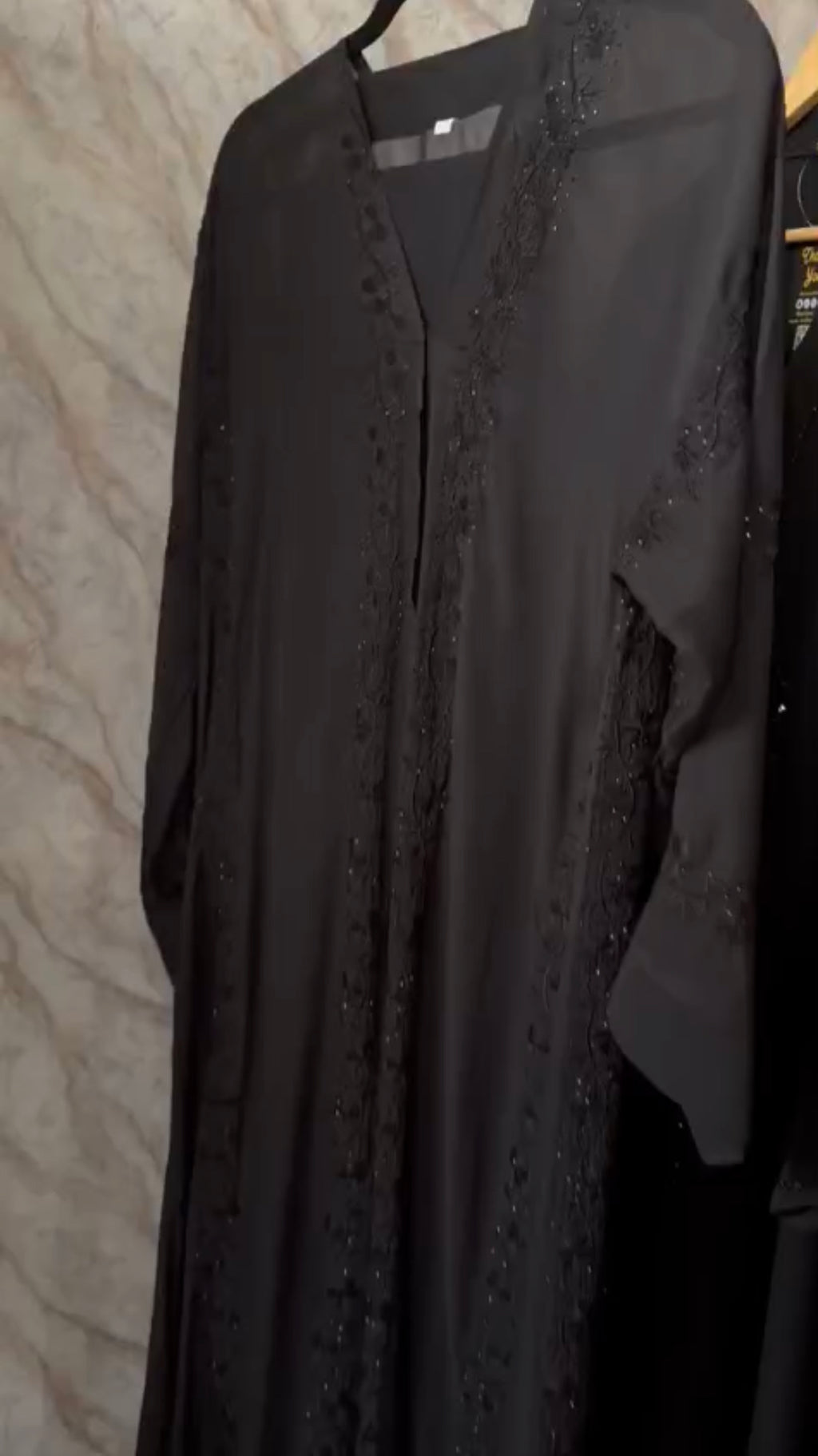 Buy 2 Abaya Get 1 Free
