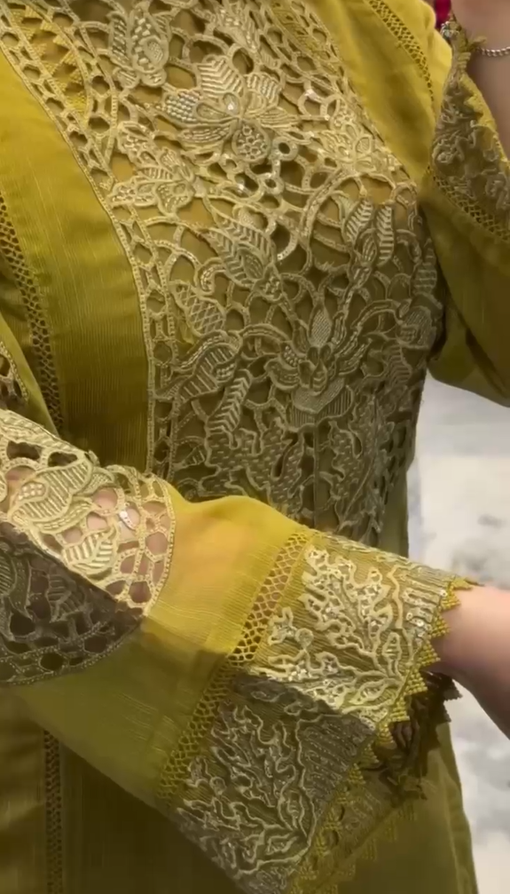 Dhanak Embroidered 3 Piece