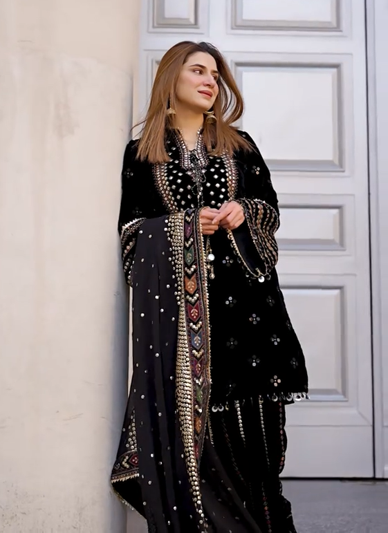 Dhanak 3PC Luxury Lawn Embroidered Suit
