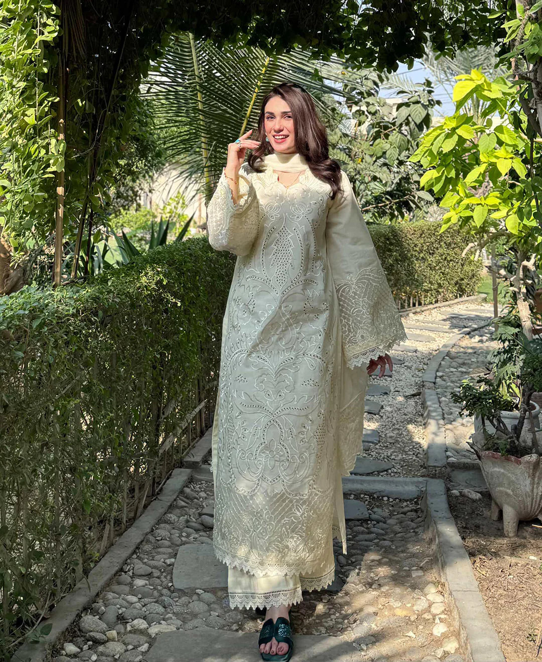 3 pcs Lawn Cotton Embroidered Dress